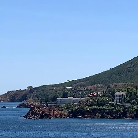 Petit Coin De Paradis Sur La * Saint-Raphaël