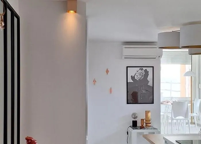 Petit Coin De Paradis Sur La *